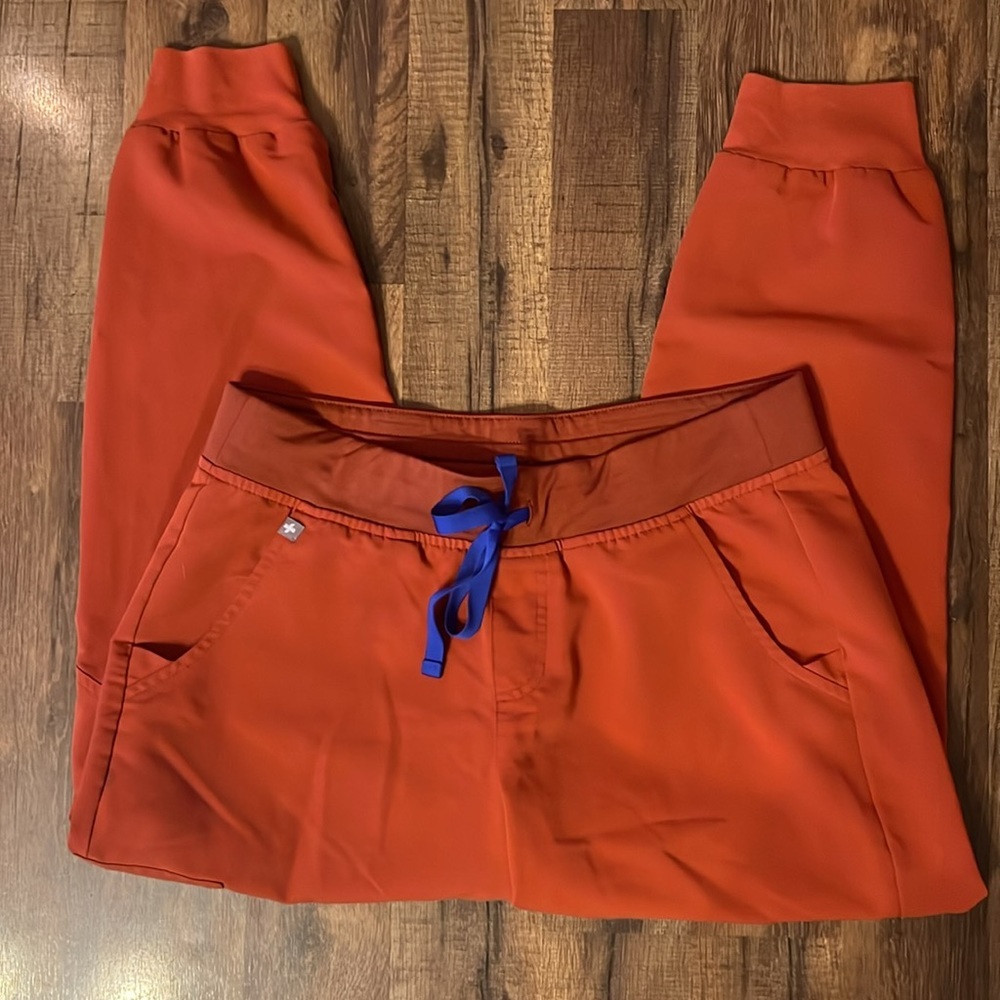 Figs Orange Women's Scrub Jogger Pants - Picture 2 of 4